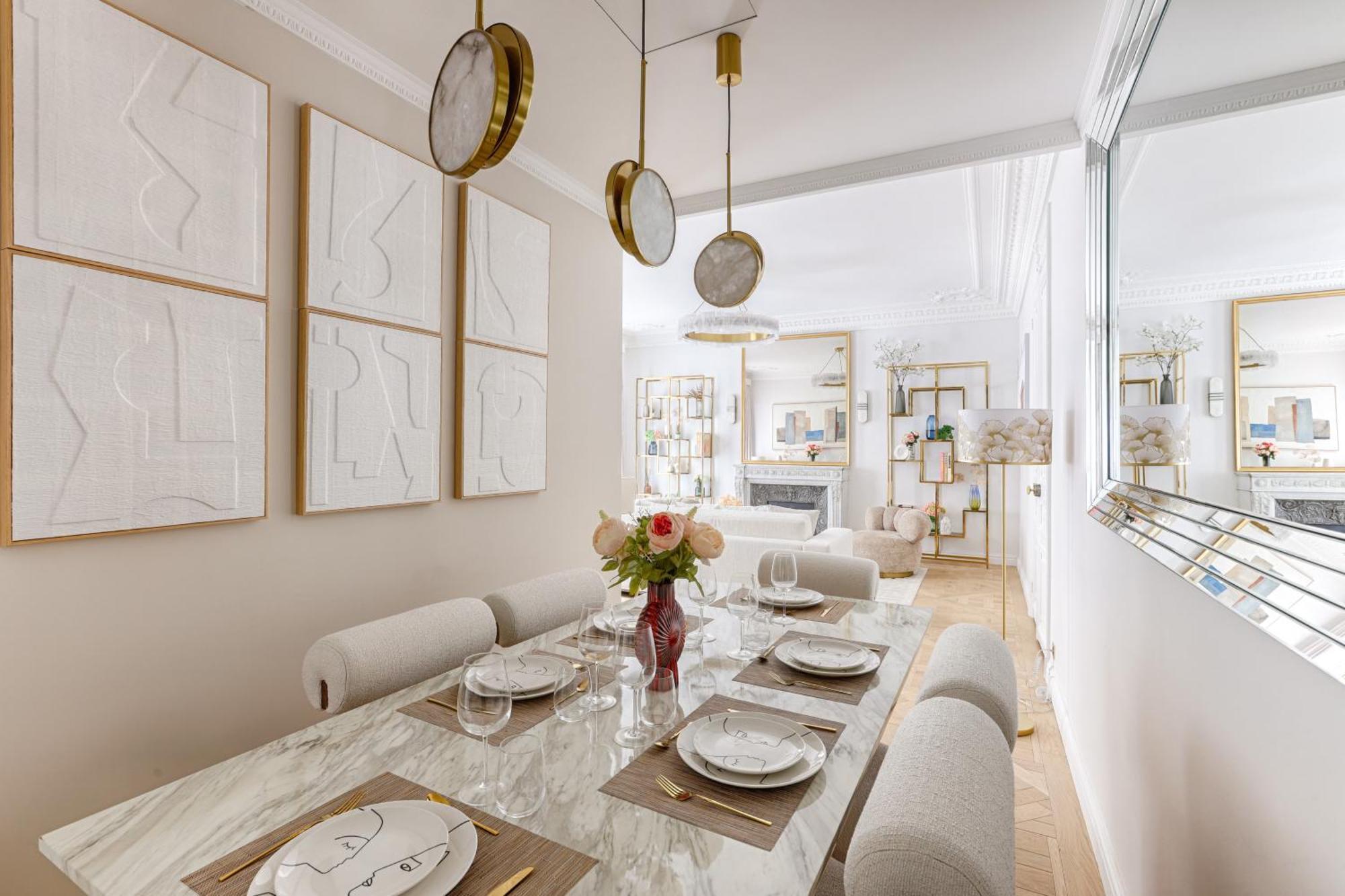 Elegant Luxury Apartment For 6 On Champs-Elysees Parijs Buitenkant foto