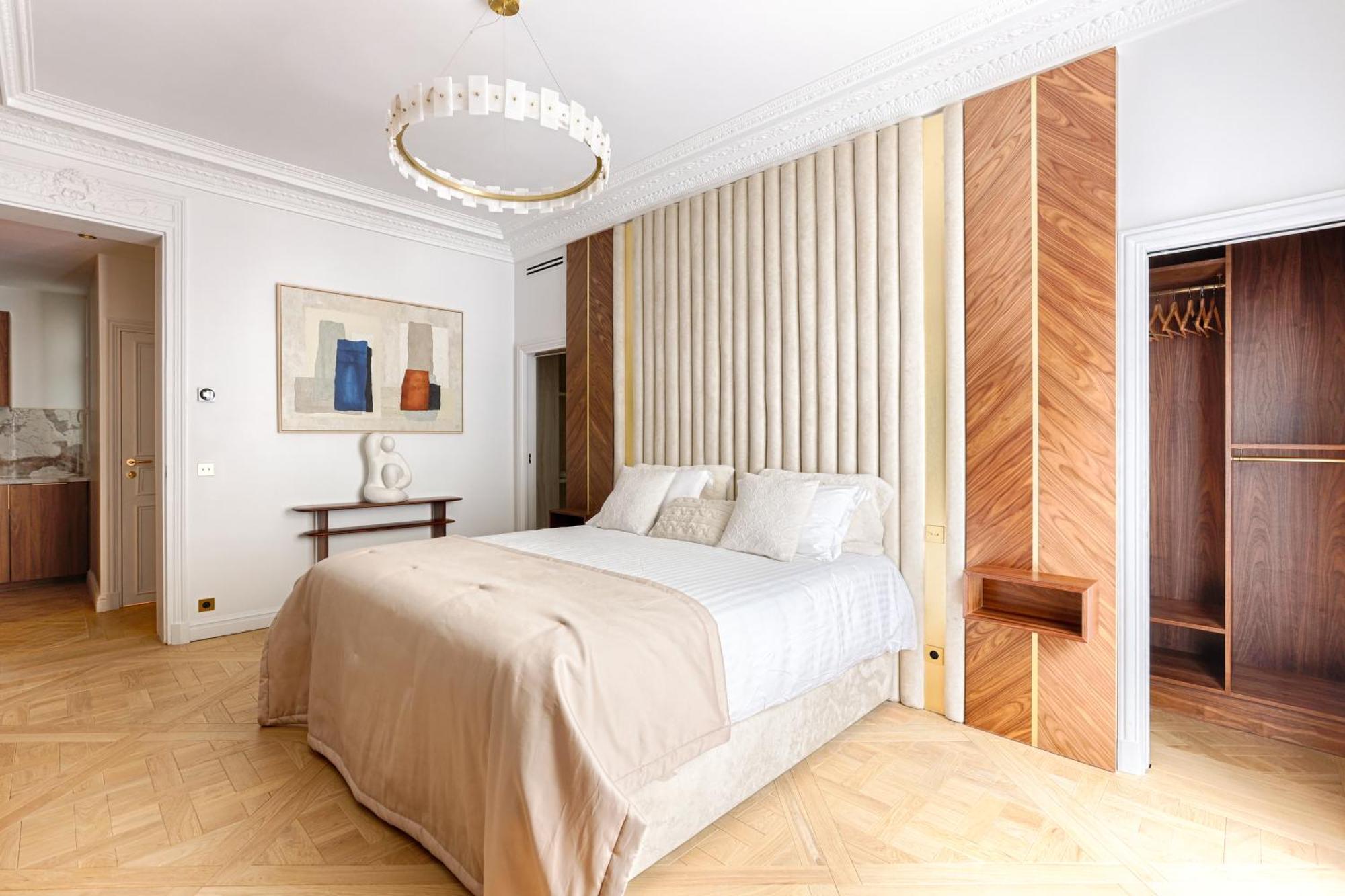 Elegant Luxury Apartment For 6 On Champs-Elysees Parijs Buitenkant foto