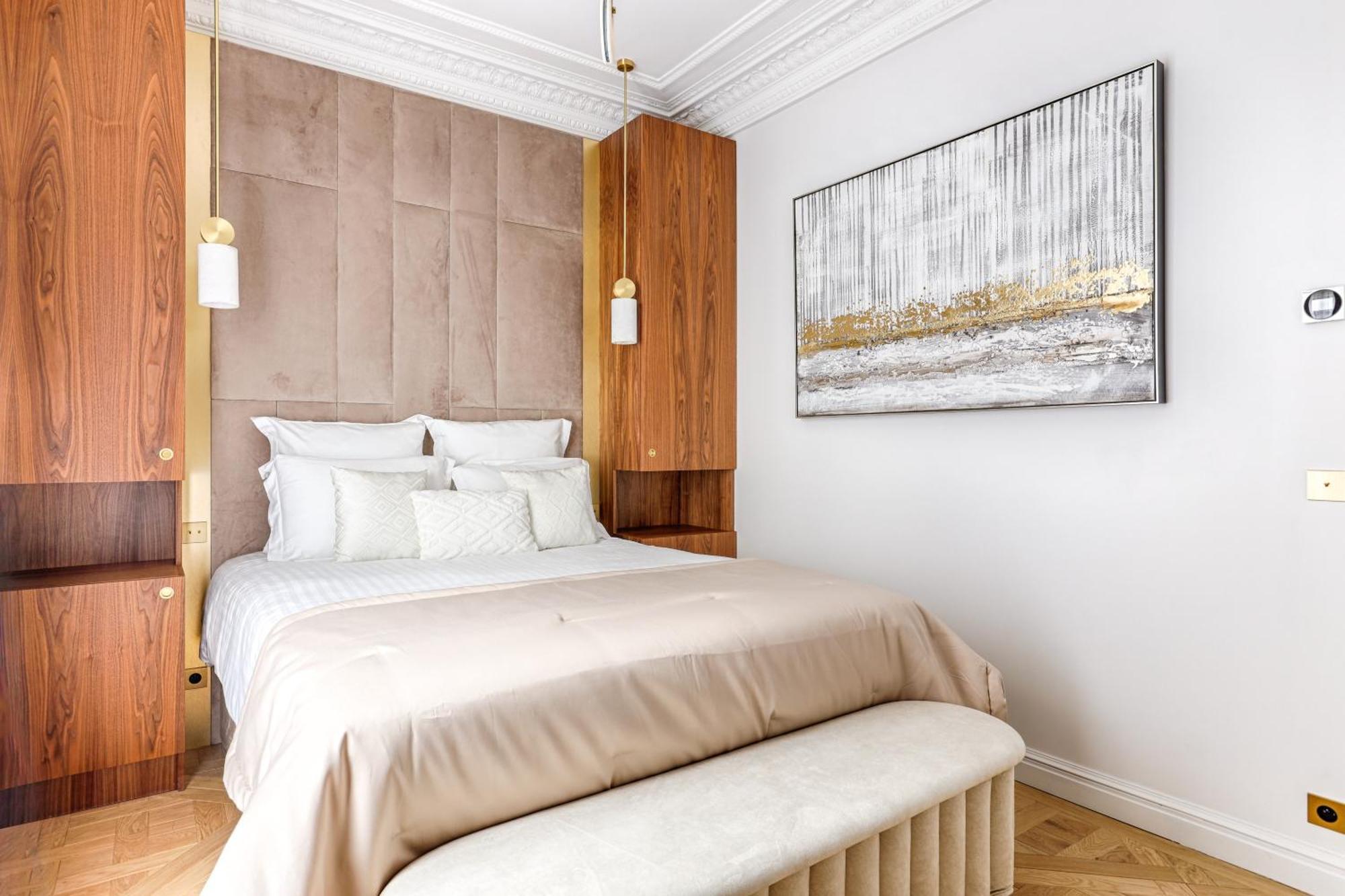 Elegant Luxury Apartment For 6 On Champs-Elysees Parijs Buitenkant foto